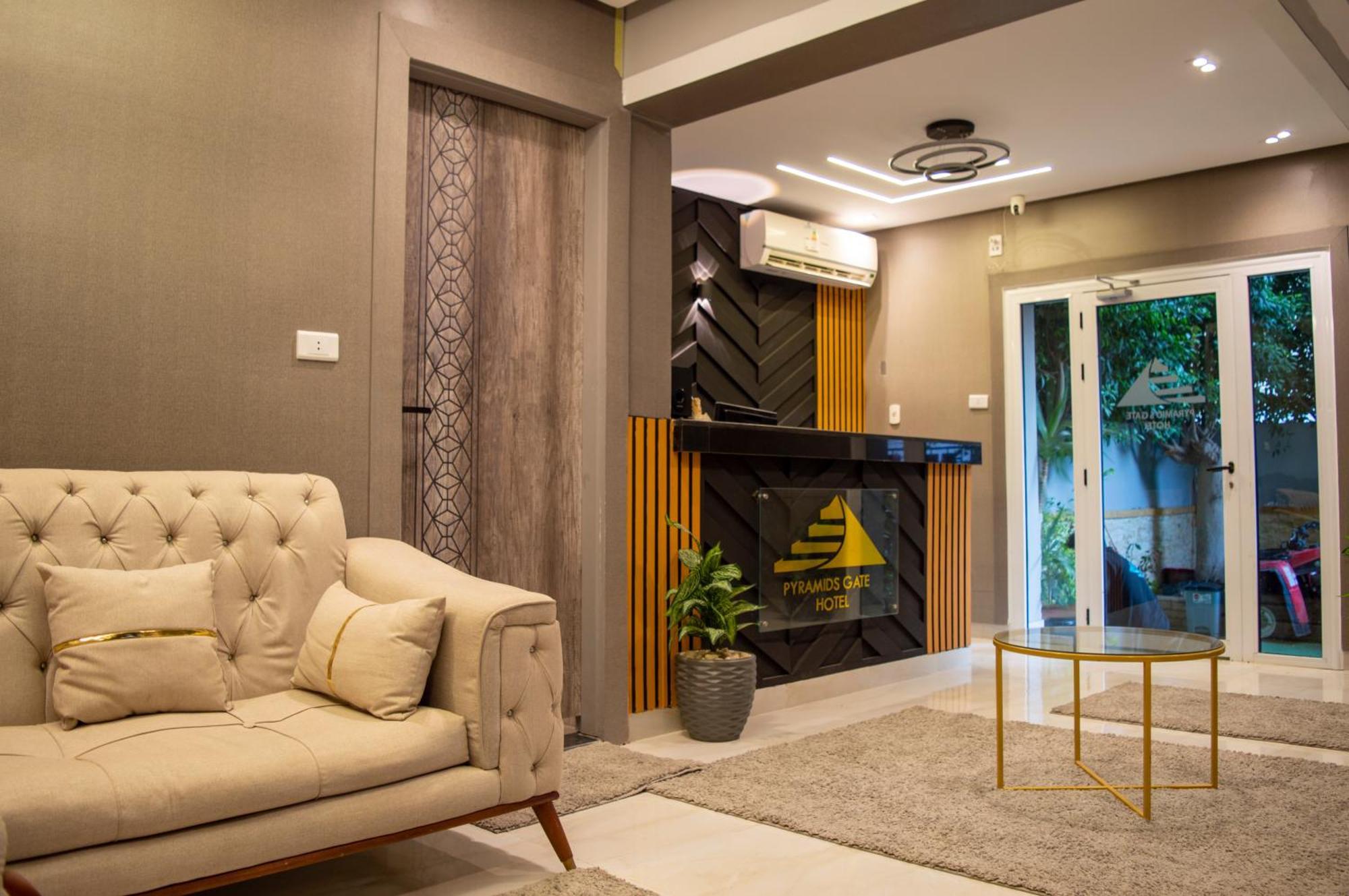 Pyramids Gate Hotel Kafret el-Gabal Exterior photo
